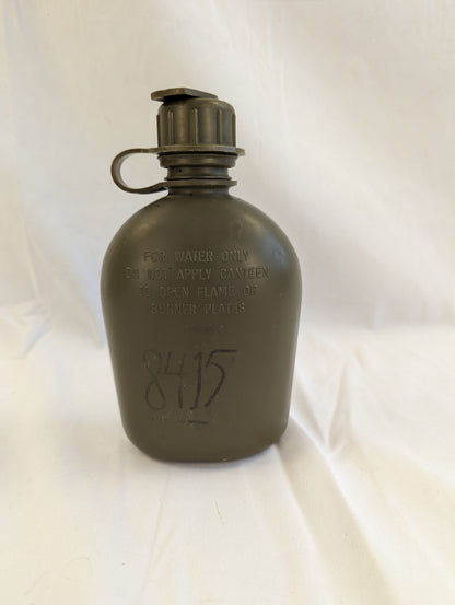 1 Quart Canteen w/ ACU Pouch